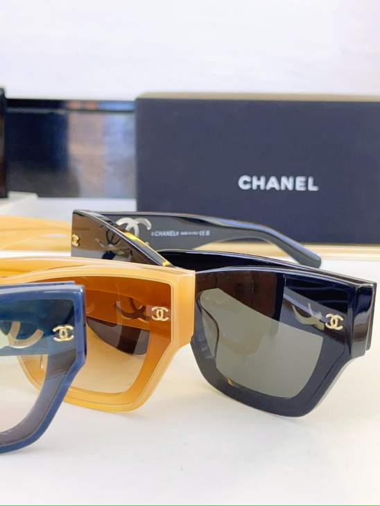 Picture of Chanel Sunglasses _SKUfw80048826fw